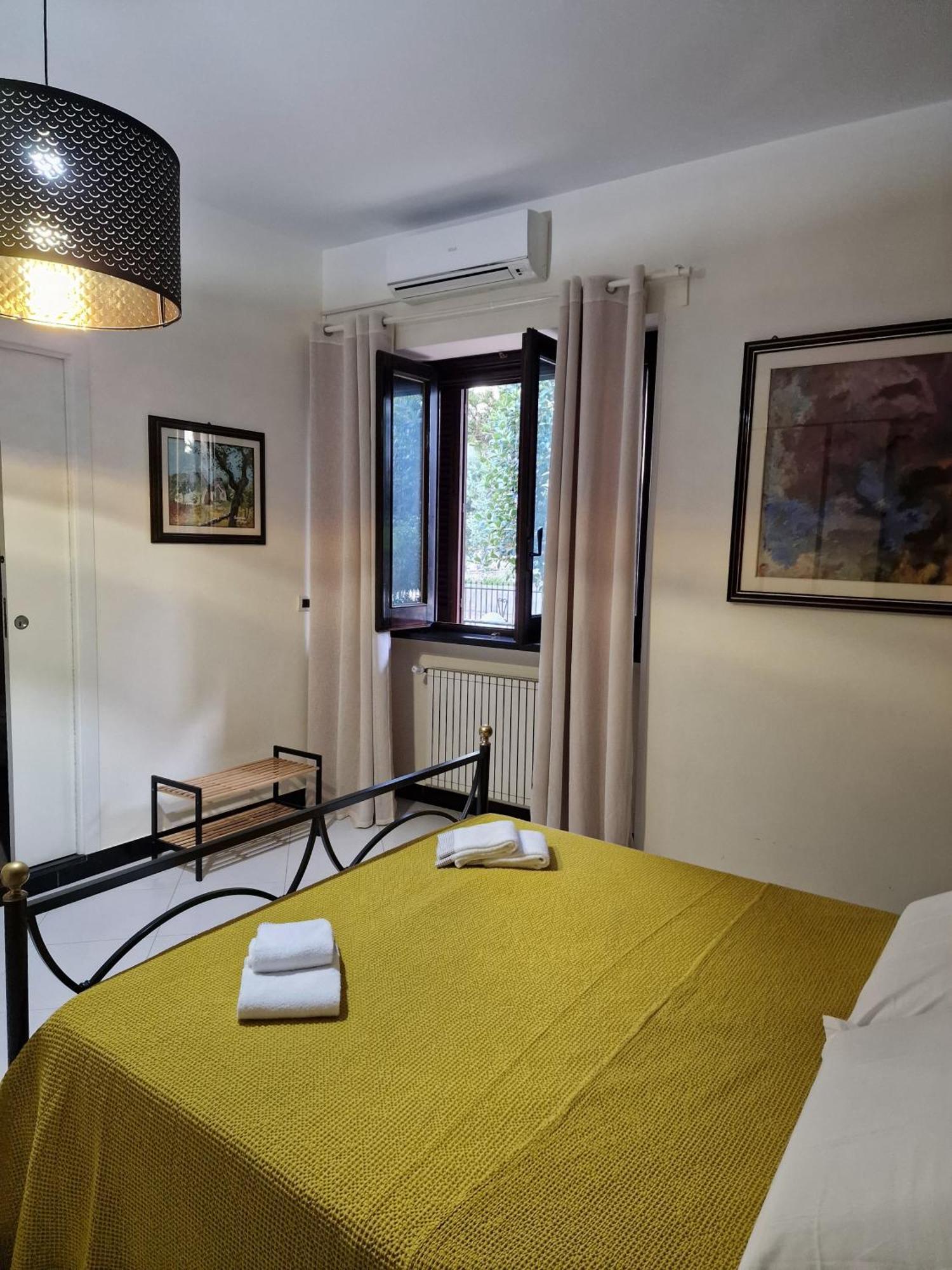 Mediterraneo B&B Montalbano  Luaran gambar